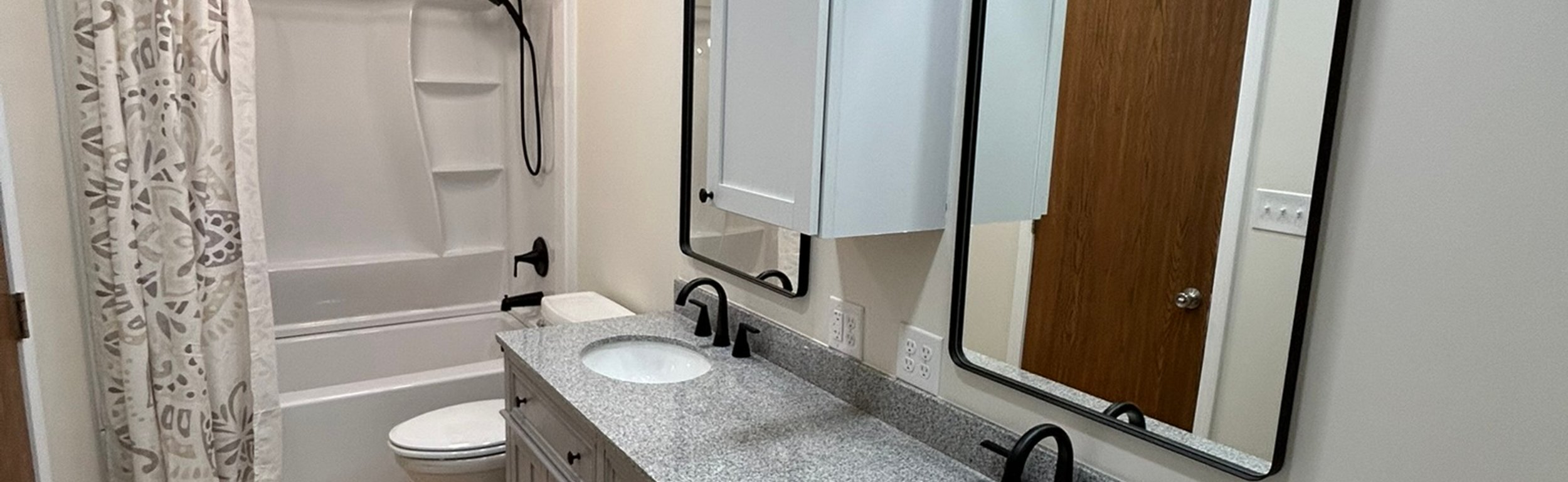 TNT Construction kitchen and bathroom remodeling project