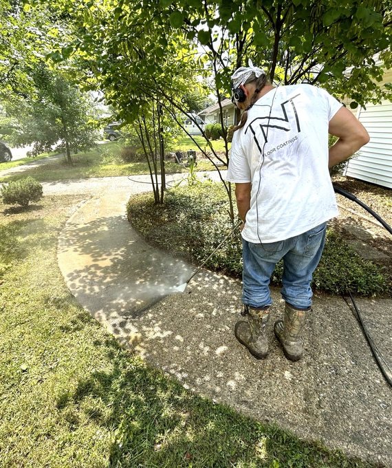 professional pressure washing services